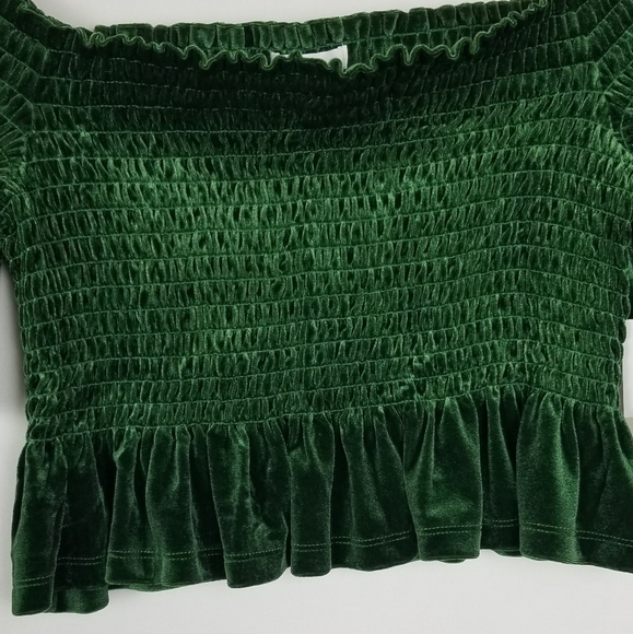 BP Off the Shoulders Green Velvet Crop Top - Picture 4 of 8